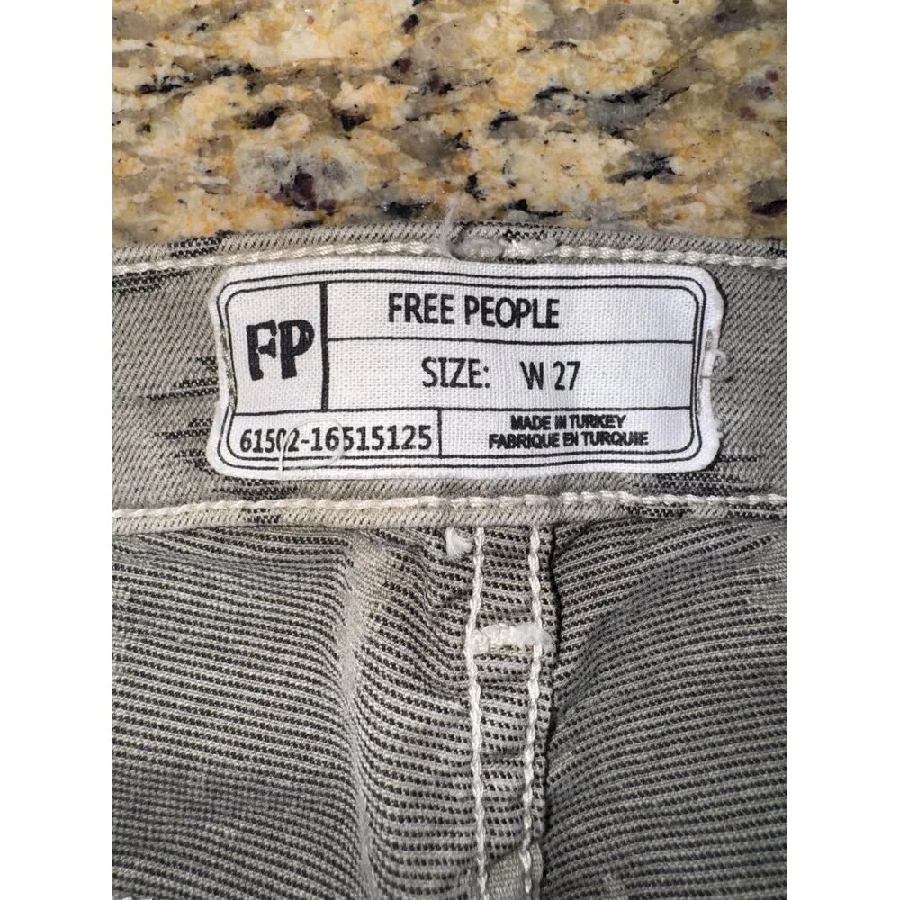 FREE PEOPLE Olive Green Patch Skinny Jegging Jeans Size 27 Super Stretchy Boho